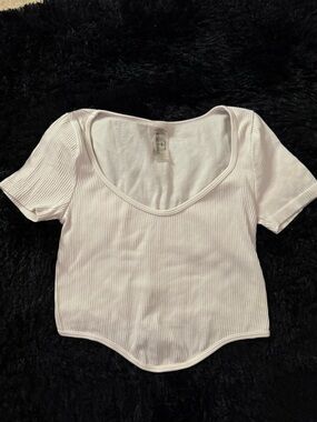 One Step Up Ribbed Scoop-Neck Short Sleeve Crop Top in White